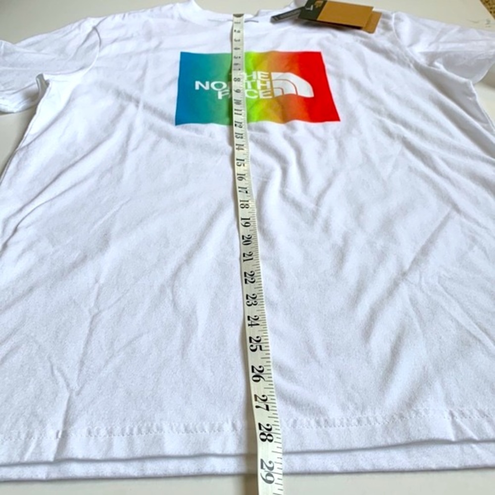 NWT TNF T-Shirt Multi-Color ‘the Boxed In’  Size Medium - Picture 4 of 12